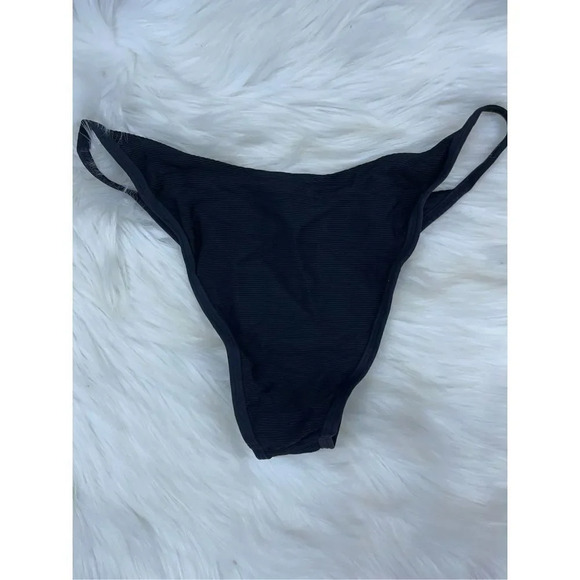 LSPACE Ridin' High Jay Bitsy Bottom in black - Picture 5 of 7